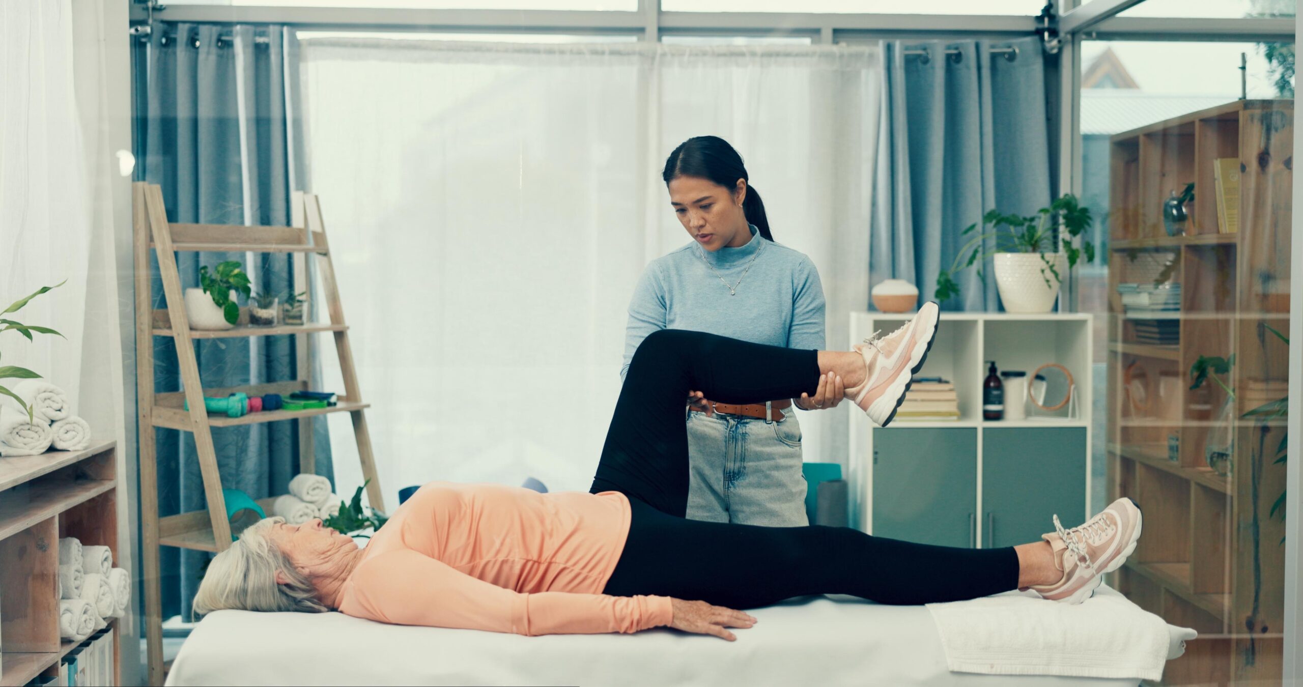 Why Physiotherapy in NW Calgary Might Be the Best Choice for You